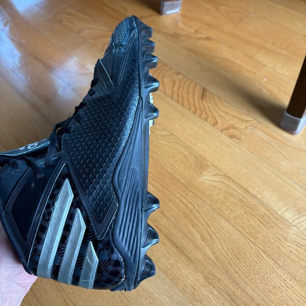 Adidas Mens Football Cleats Freak MD Lace Up Black Silver Spikes Shoes Size 10